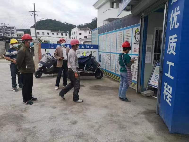 屯溪城建投公司多措并舉，筑牢建筑工地“防疫墻”